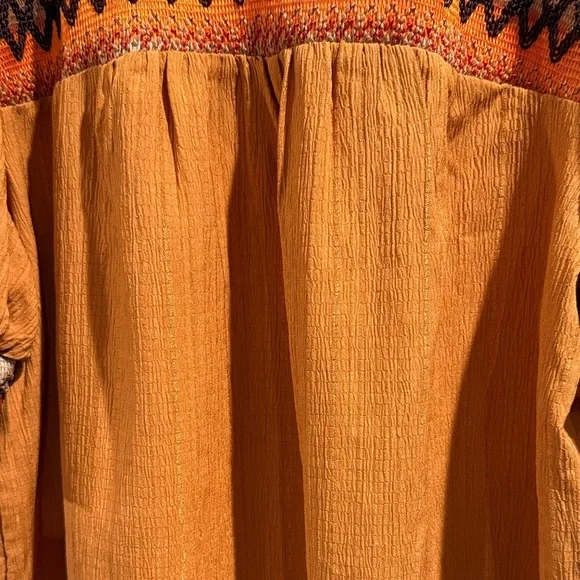 Boho 70’s vibe Embroidered Detailed top Sz.XL rusk orange color - Picture 5 of 11